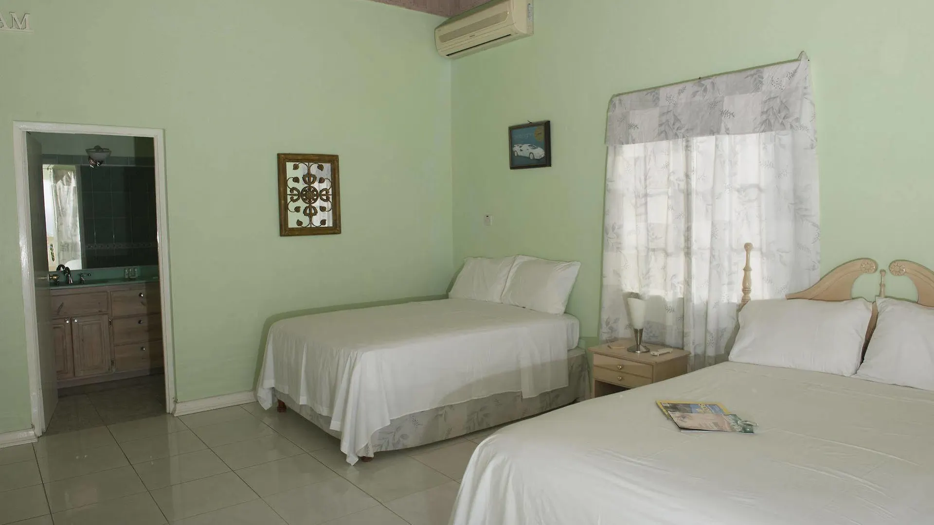 Celebrity Villa Jamaica مونتيغو باي