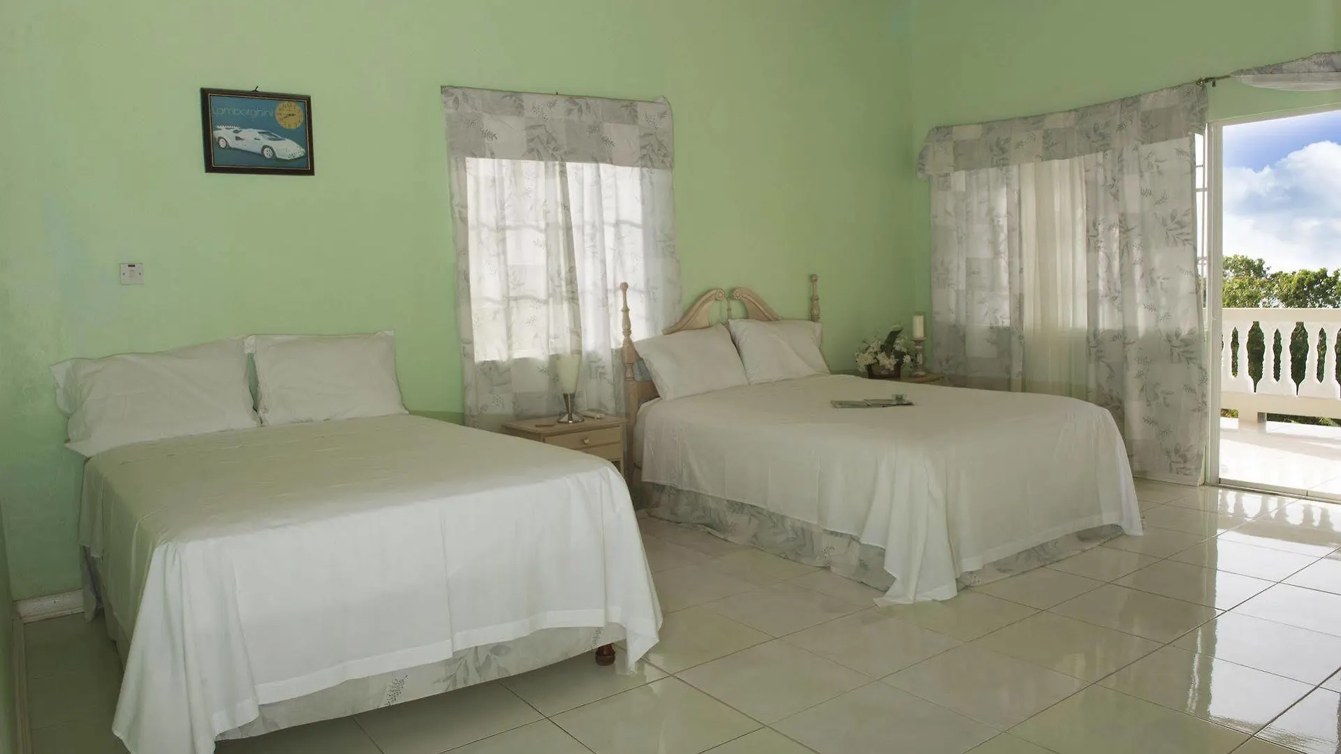Celebrity Villa Jamaica مونتيغو باي بيت ضيافة