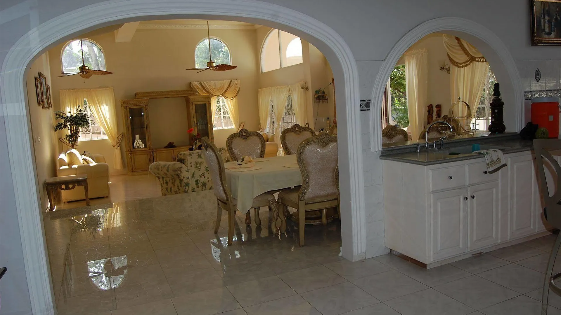 *** Penzion Celebrity Villa Jamaica Montego Bay Jamajka
