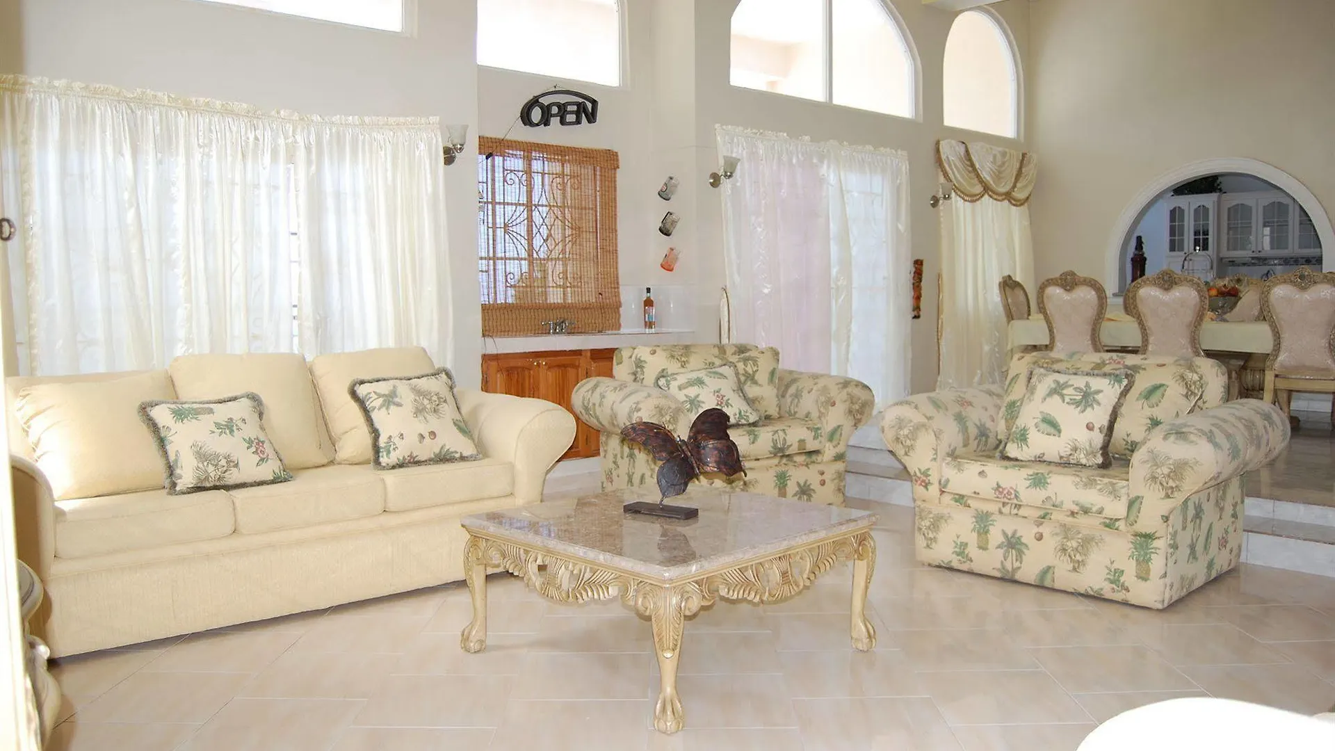 Celebrity Villa Jamaica مونتيغو باي 3*,  جامايكا